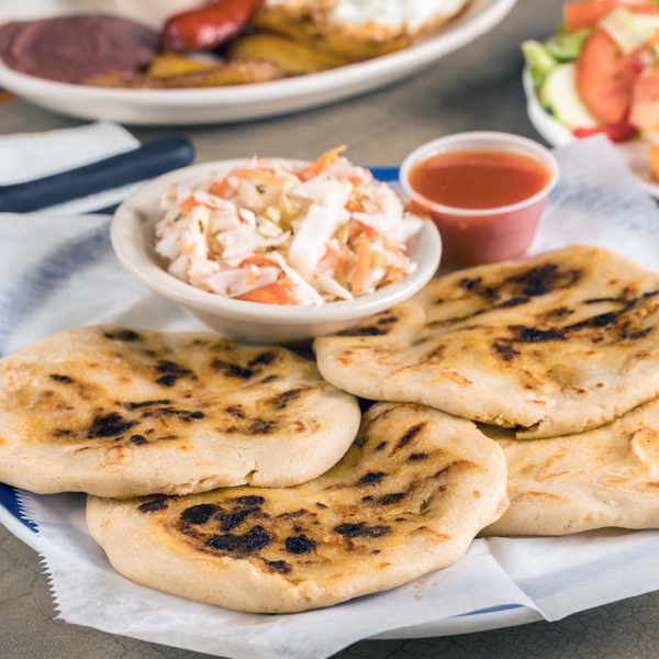 Salvadoran Pupusa de Frijoles